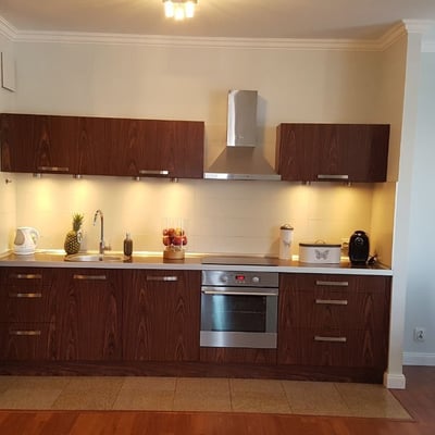 Location d’un appartement confortable de 3 pièces au centre de Gdańsk, Pologne